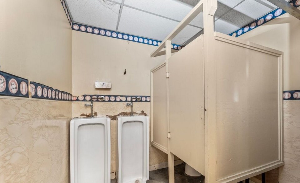 More Photos Of 93 CFJ Blvd, Johnson City Restaurant For Sale