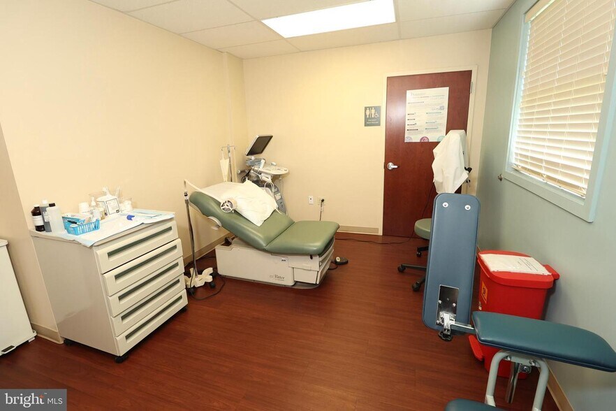 More Photos Of 399 Front St, Elmer Medical For Sale