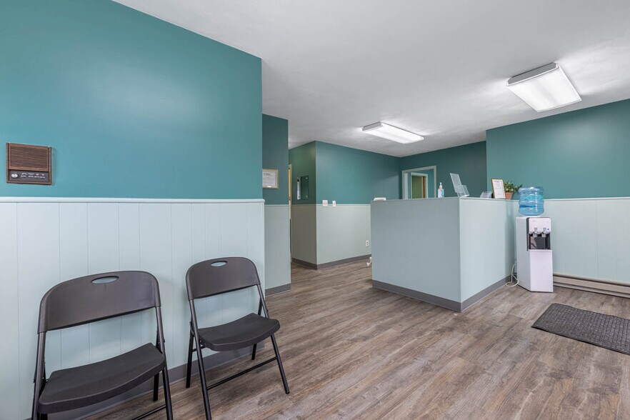 More Photos Of 227 E Cecil St, Springfield Restaurant For Sale