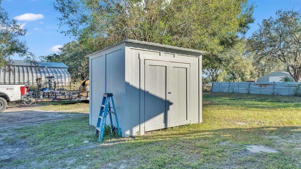 More Photos Of 705 Jerry Smith Rd, Dover Light Manufacturing For Sale