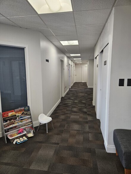 More Photos Of 2121 Eisenhower Ave, Alexandria Office For Lease