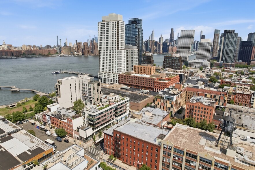 More Photos Of 29 Greenpoint Ave, Brooklyn Apartments For Sale