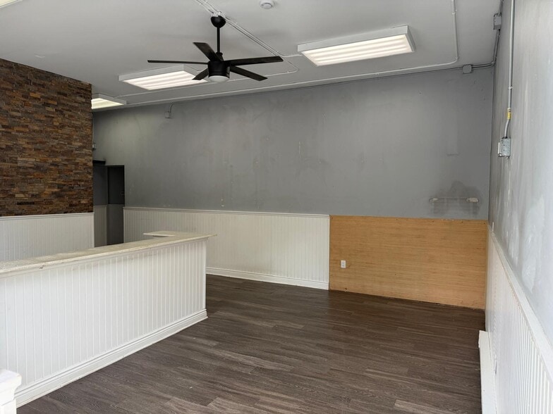 More Photos Of 115-117 Patterson St, Hillsdale Warehouse For Lease