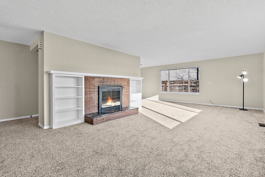 More Photos Of 16421 64th St E, Sumner Specialty For Sale