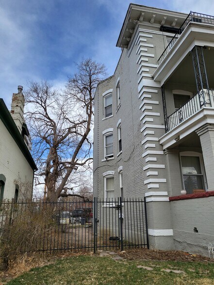 More Photos Of 1560 Gilpin St, Denver Apartments For Sale