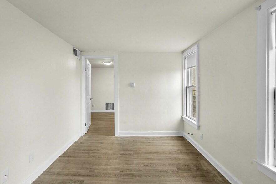 More Photos Of 101 Pennsylvania Ave, Binghamton Apartments For Sale