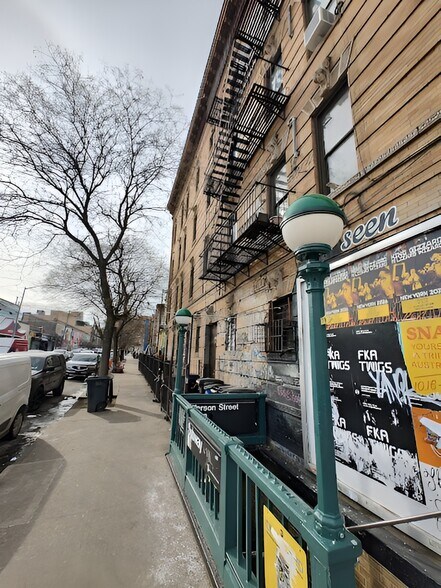 More Photos Of 247 Starr St, Brooklyn Apartments For Sale