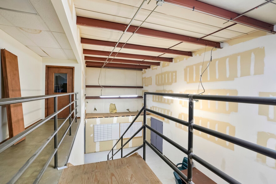 More Photos Of 1770 E 69th Ave, Denver Warehouse For Lease