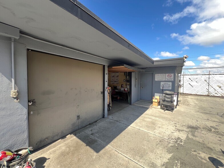 More Photos Of 358 Trousdale Dr, Chula Vista Land For Lease