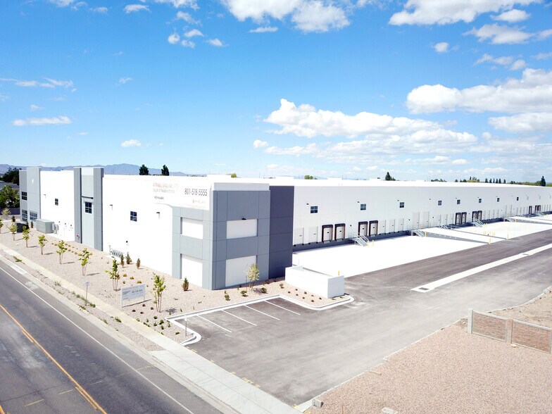 More Photos Of 1376 W 2600 S, Woods Cross Distribution For Sale