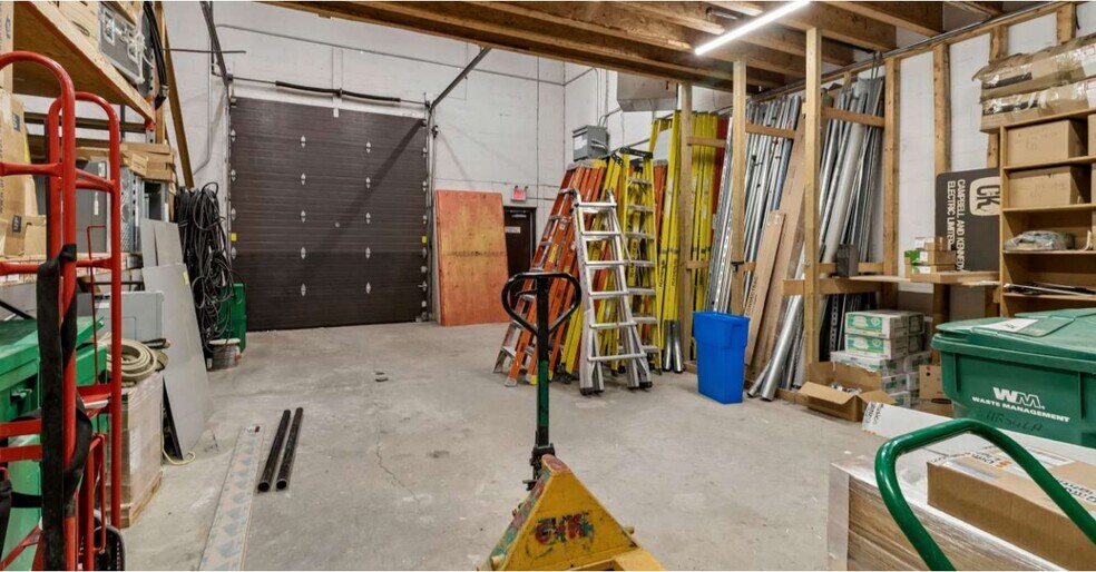 More Photos Of 242 Applewood Cres, Vaughan Light Manufacturing For Sale