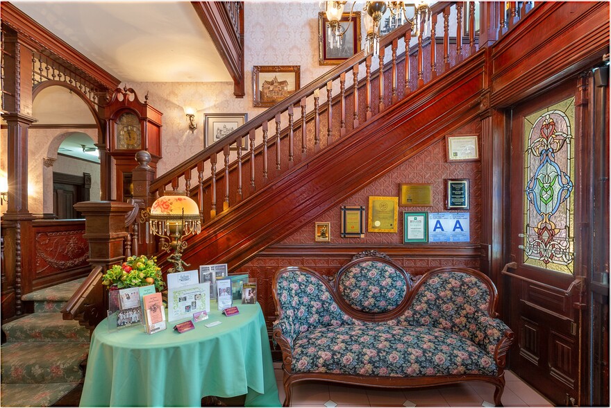 More Photos Of 2064 Orange Tree Ln, Redlands Lodge Meeting Hall For Sale