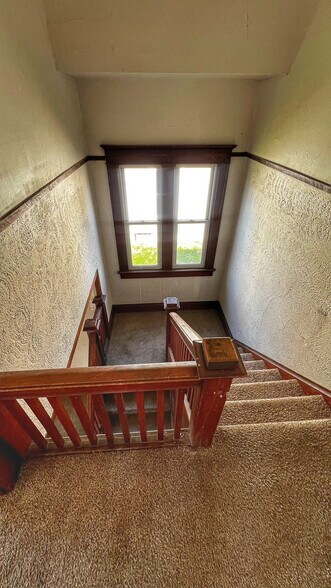 More Photos Of 499 Gage St, Akron Apartments For Sale