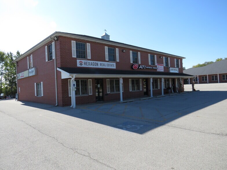 More Photos Of 2585 E Division St, Diamond Storefront Retail Office For Sale