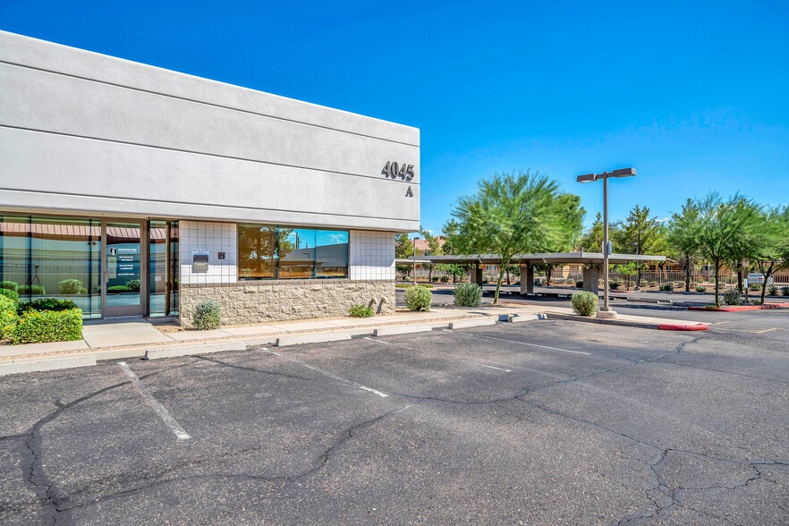 More Photos Of 4045 E Union Hills Dr, Phoenix Medical For Lease