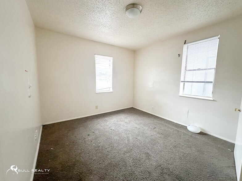 More Photos Of 620 Parkway Dr NE, Atlanta Apartments For Sale