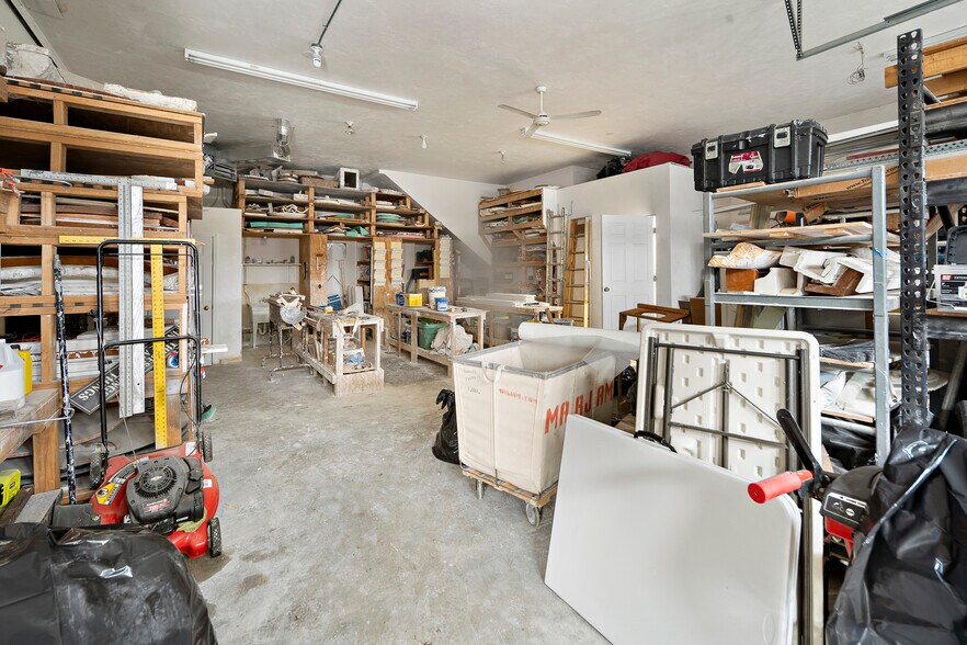 More Photos Of 56 Henry Ave, Dracut Apartments For Sale