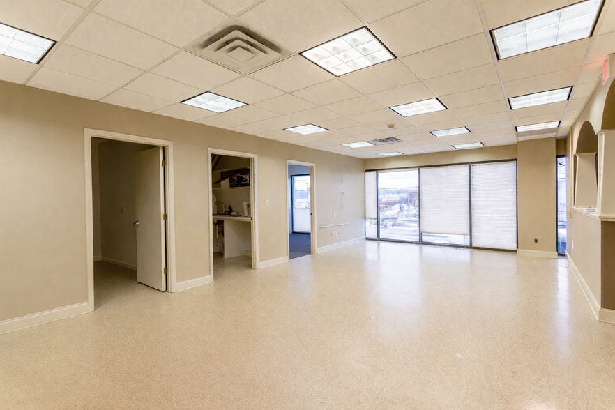 More Photos Of 2250-2300 W Ridge Rd, Greece Medical For Lease