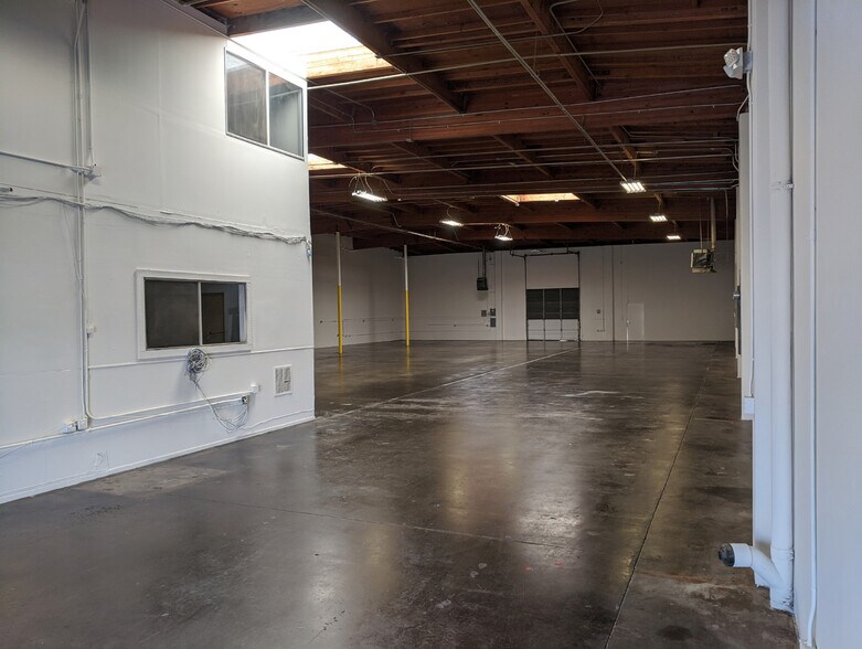 More Photos Of 14529 Griffith St, San Leandro Warehouse For Lease