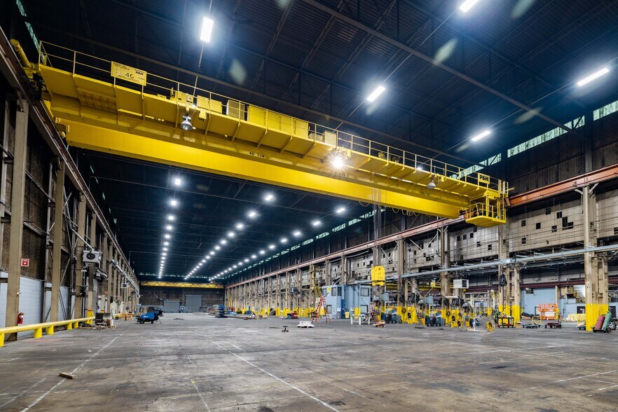 More Photos Of 6837 Wyoming St, Dearborn Manufacturing For Lease