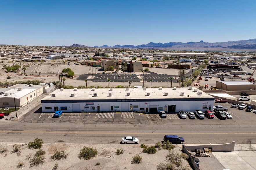 More Photos Of 1950 Commander Dr, Lake Havasu City General Retail For Sale