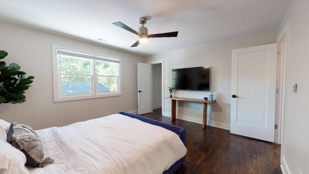 More Photos Of , Charlotte Multifamily For Sale