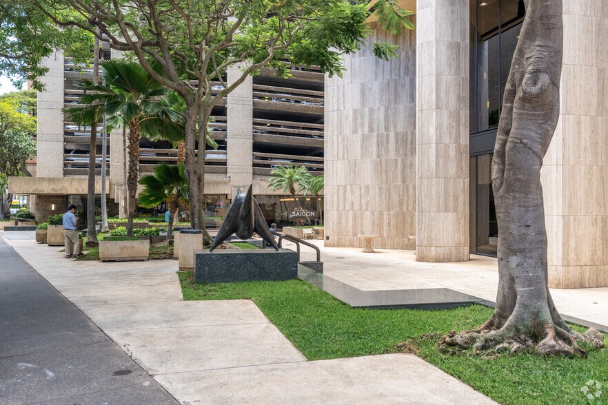More Photos Of 1001 Bishop St, Honolulu Unknown For Lease