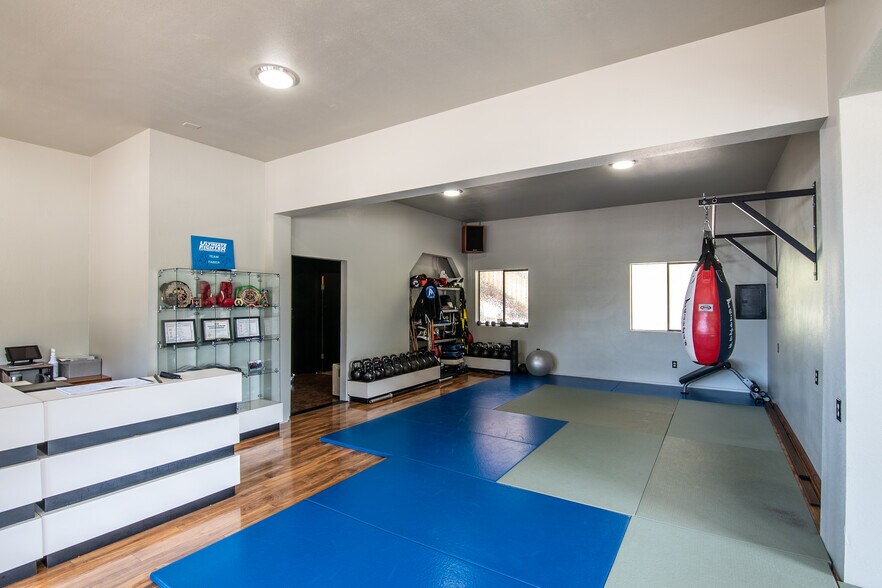 More Photos Of 810 Port Road, Point Arena Restaurant For Sale