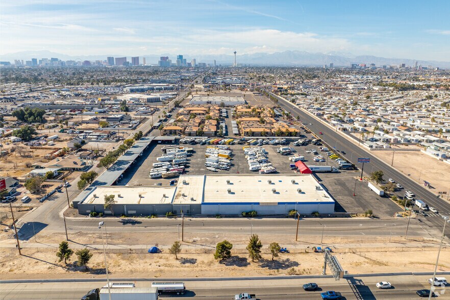 Primary Photo Of 3775 E Sahara Ave, Las Vegas Warehouse For Lease