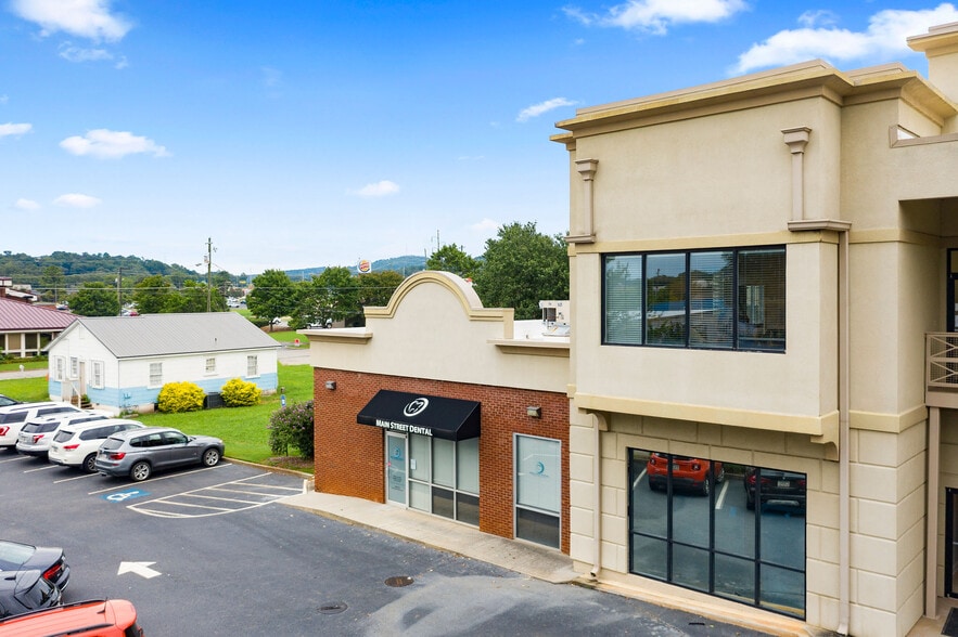 More Photos Of 328 E Main St, Cartersville Medical For Lease