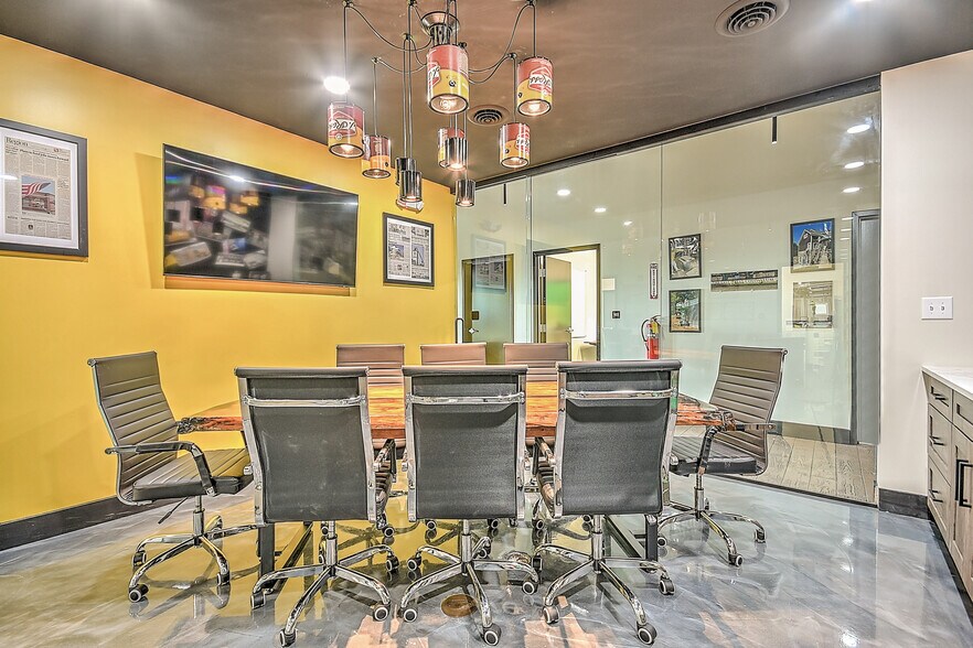 More Photos Of 915 Millennium Ct, Blountville Warehouse For Sale