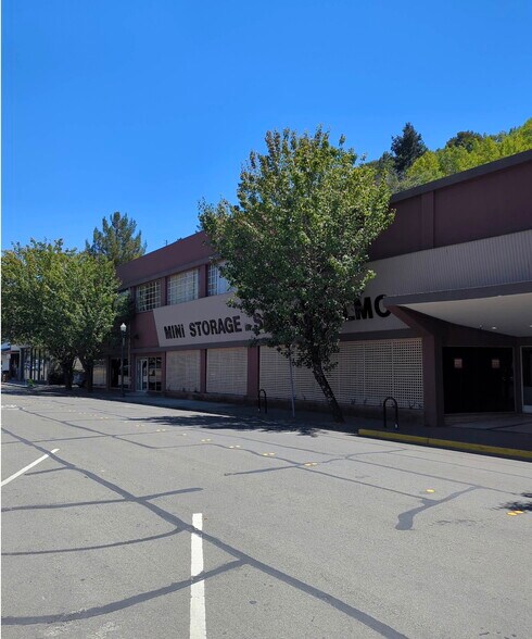More Photos Of 208 Greenfield Ave, San Anselmo Self Storage For Sale