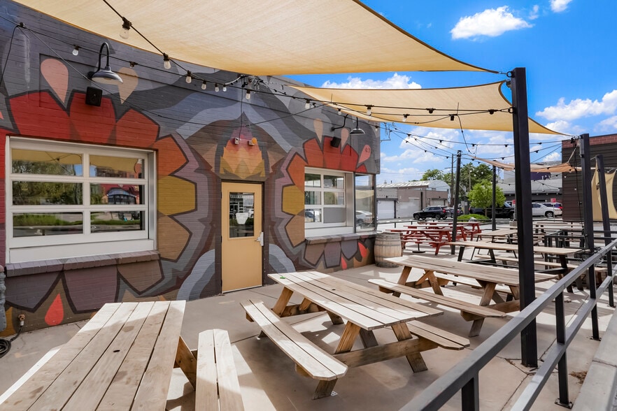More Photos Of 470 Broadway, Denver Restaurant For Lease