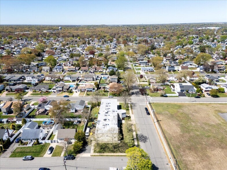 More Photos Of 330 Central Ave, Deer Park Religious Facility For Sale