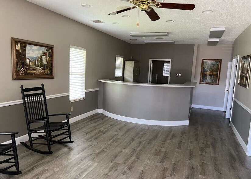 More Photos Of 3397 Helena Rd, Helena Medical For Sale
