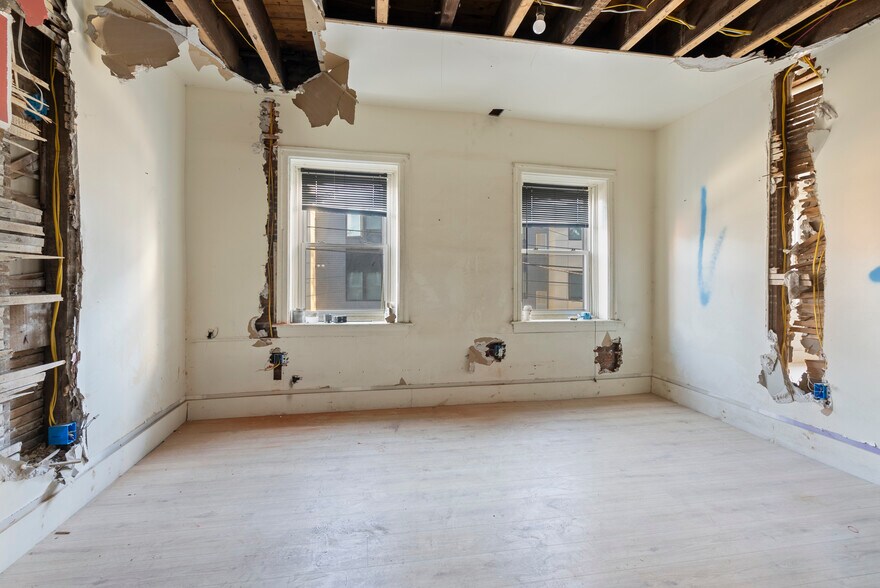 More Photos Of 6200 Germantown Ave, Philadelphia Multifamily For Sale
