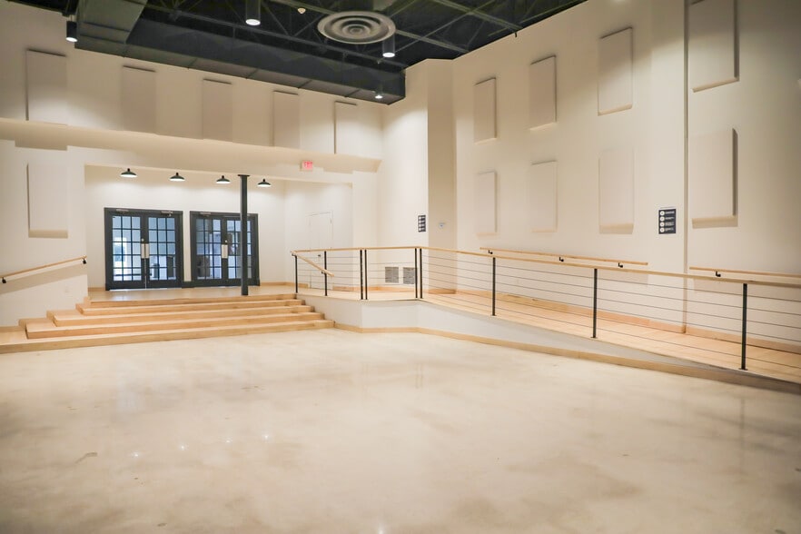 More Photos Of 6800 N Bryant Ave, Oklahoma City Religious Facility For Sale