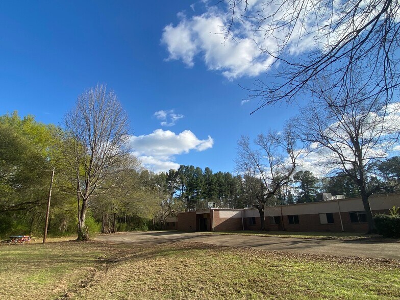 More Photos Of 1521 E Rusk St, Jacksonville Assisted Living For Sale