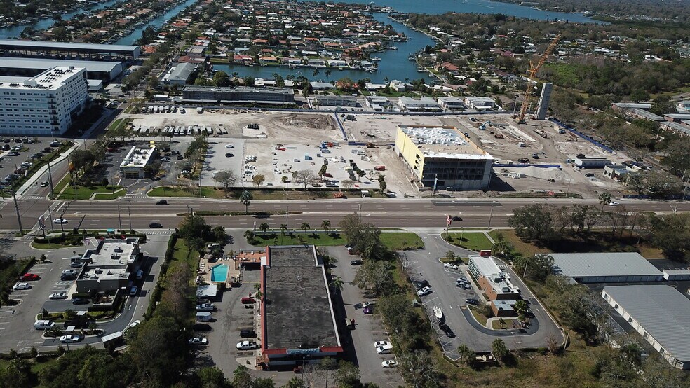 More Photos Of 4400 34th St S, Saint Petersburg Hotel For Sale