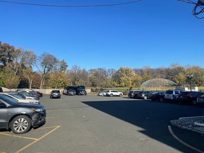 More Photos Of 1185 Morris Ave, Union Township Loft Creative Space For Lease