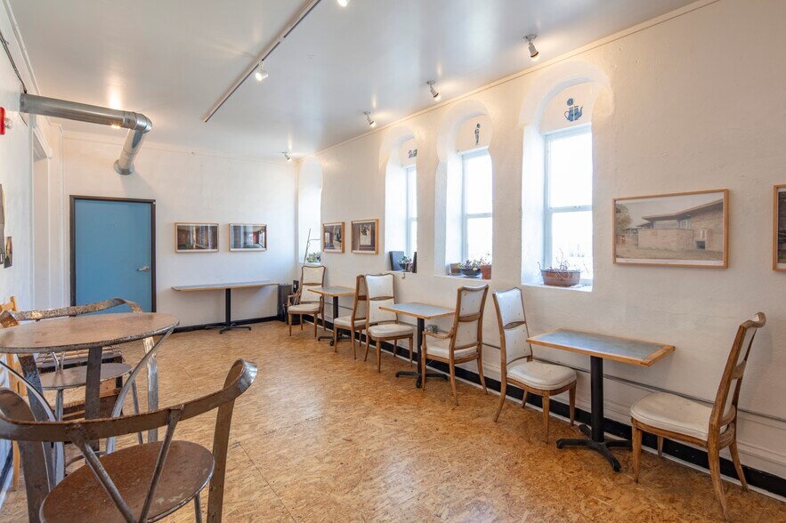 More Photos Of 2400 Curtis St, Denver Loft Creative Space For Lease