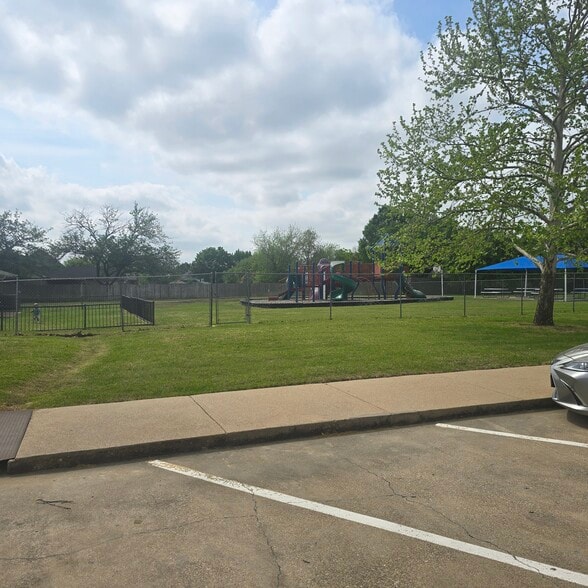 More Photos Of 1770 Country Club Dr, Mansfield Daycare Center For Sale