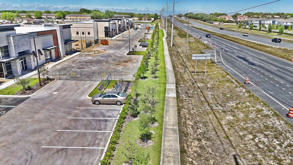 More Photos Of 2536-2544 US Highway 27, Davenport Unknown For Lease