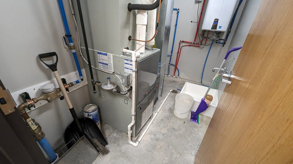 More Photos Of 605 Greenway Ct, Reedsburg Industrial For Sale