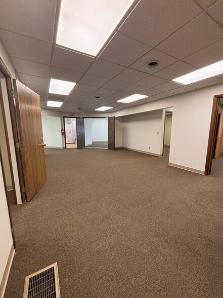 More Photos Of 1201 Grand Ave, Billings Office For Lease