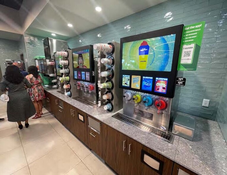More Photos Of 4670 Seminole Pratt Whitney Rd, City Of Westlake Convenience Store For Sale