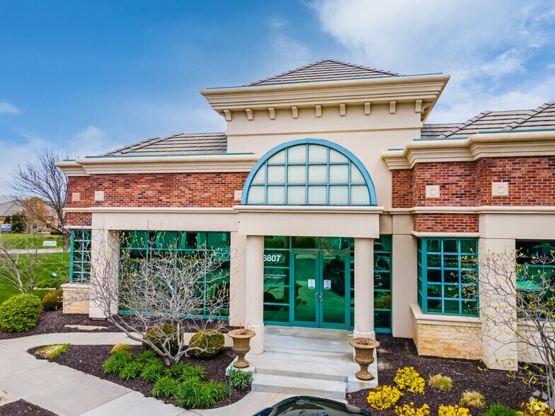 More Photos Of 6811 W 121st St, Overland Park Medical For Lease