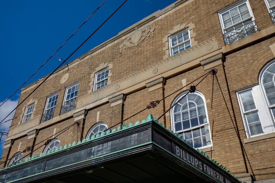 More Photos Of 2500 E Marshall St, Richmond Office For Lease