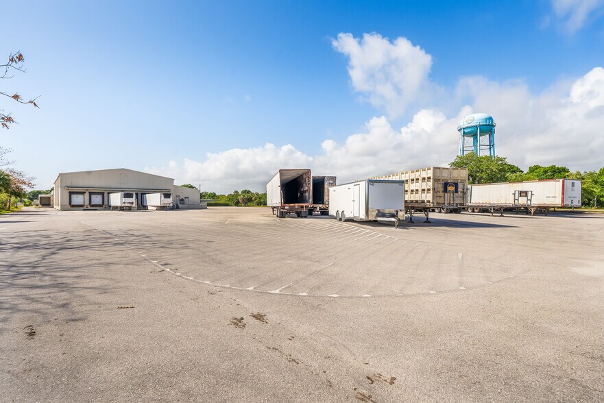 More Photos Of 2600 45th St, Vero Beach Food Processing For Sale
