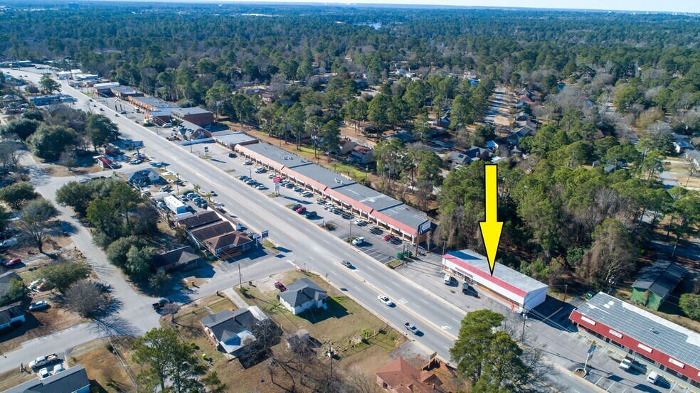 More Photos Of 2105 Decker Blvd, Columbia Freestanding For Sale